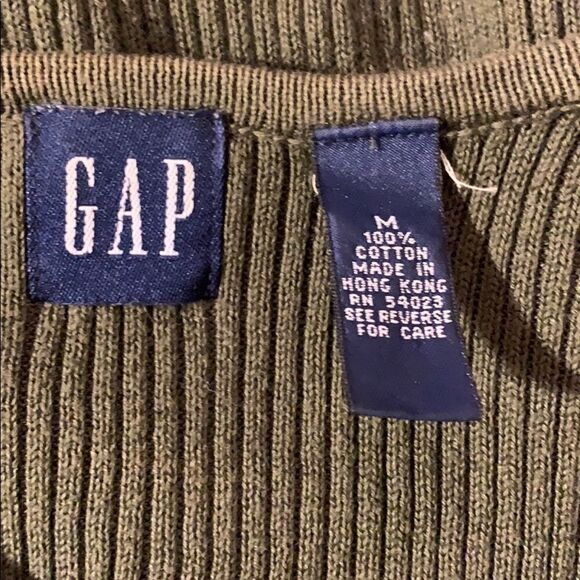 🌼🌼GAP green top🌼🌼   - Picture 5 of 6